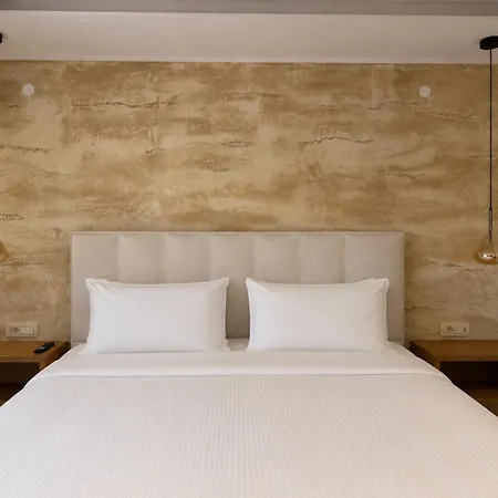 Hotel Lory