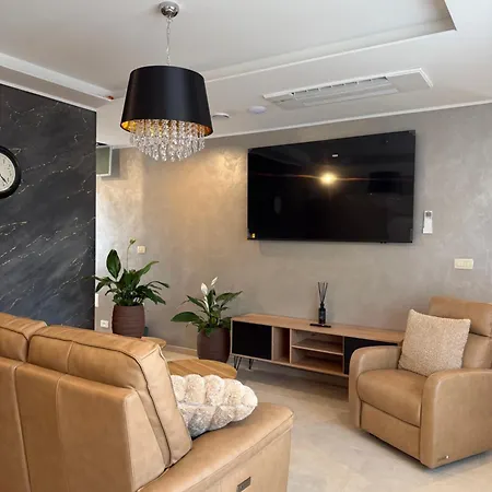 Hotel Lory 4*